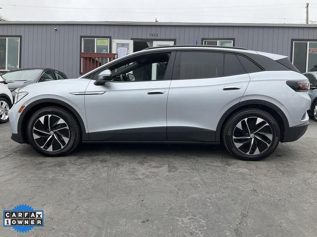 Photo of 2021 Scale Silver Metallic Volkswagen ID.4