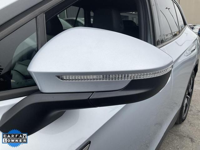 Photo of 2021 Scale Silver Metallic Volkswagen ID.4