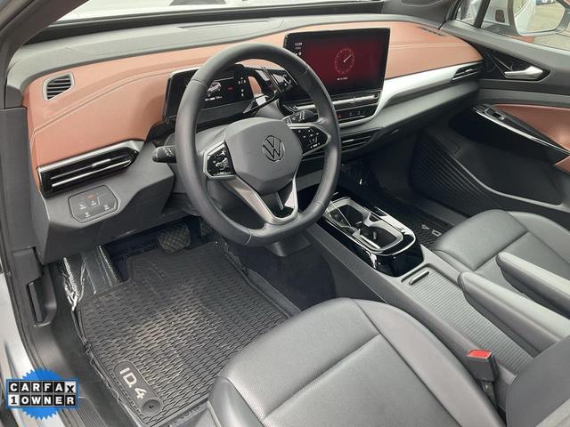 Photo of 2021 Scale Silver Metallic Volkswagen ID.4