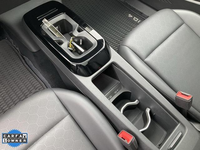 Photo of 2021 Scale Silver Metallic Volkswagen ID.4