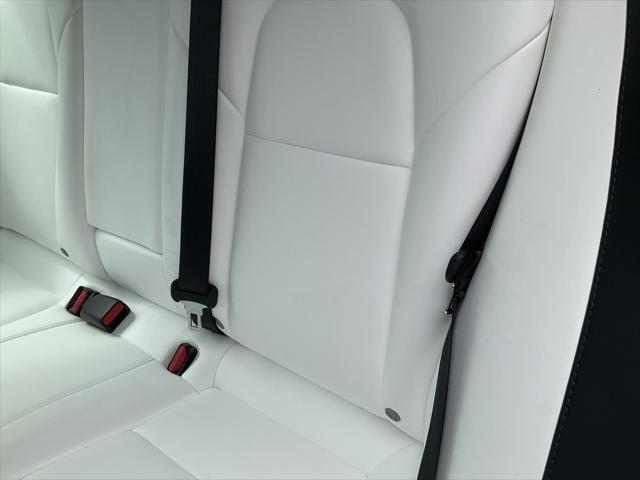Photo of 2019 Midnight Silver Metallic Tesla Model 3