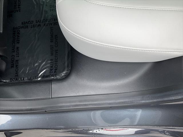Photo of 2019 Midnight Silver Metallic Tesla Model 3