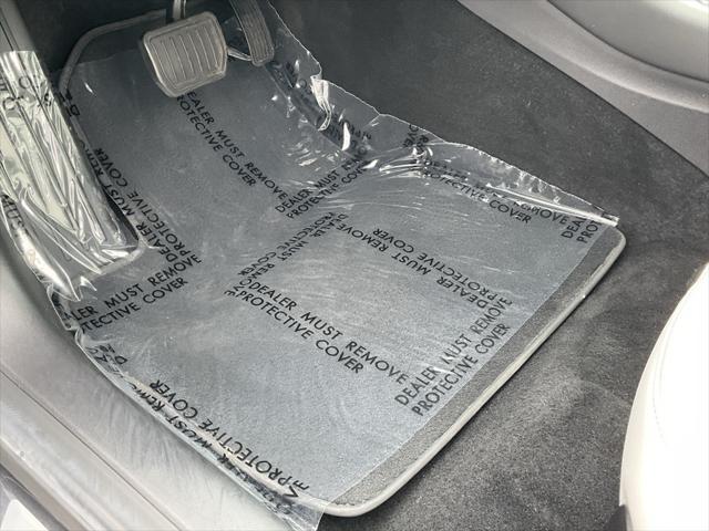 Photo of 2019 Midnight Silver Metallic Tesla Model 3