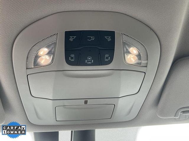 Photo of 2021 Bright White Clearcoat Chrysler Pacifica Hybrid