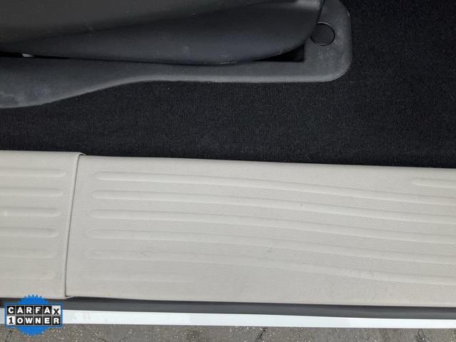 Photo of 2021 Bright White Clearcoat Chrysler Pacifica Hybrid