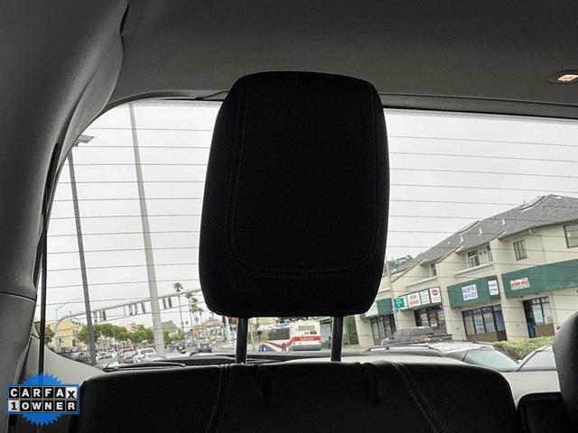 Photo of 2021 Bright White Clearcoat Chrysler Pacifica Hybrid