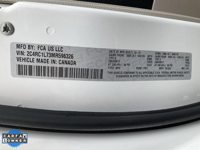 Photo of 2021 Bright White Clearcoat Chrysler Pacifica Hybrid