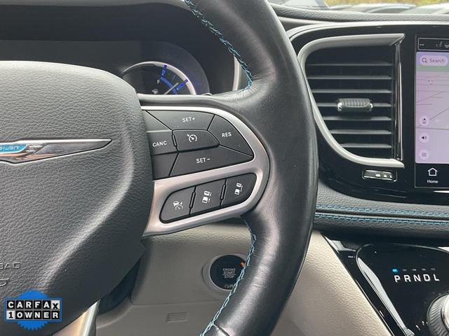 Photo of 2021 Bright White Clearcoat Chrysler Pacifica Hybrid