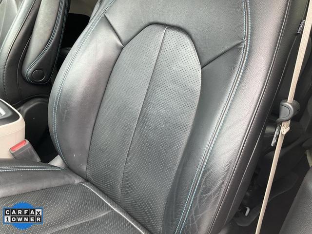 Photo of 2021 Bright White Clearcoat Chrysler Pacifica Hybrid