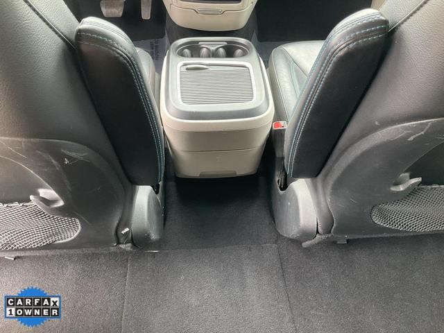 Photo of 2021 Bright White Clearcoat Chrysler Pacifica Hybrid