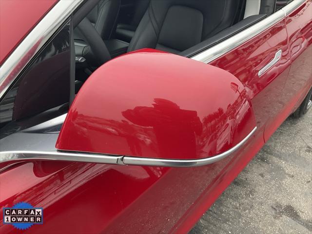 Photo of 2019 Red Multi-Coat Tesla Model 3