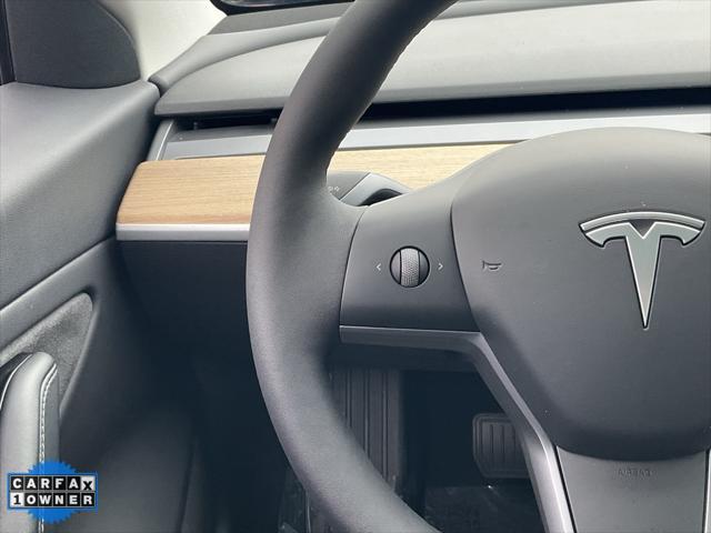 Photo of 2019 Red Multi-Coat Tesla Model 3