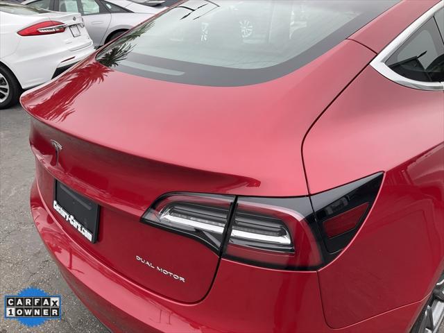 Photo of 2019 Red Multi-Coat Tesla Model 3