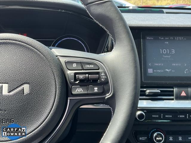 Photo of 2022 Runway Red Kia Niro EV