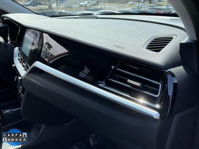 Photo of 2022 Runway Red Kia Niro EV