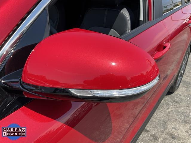 Photo of 2022 Runway Red Kia Niro EV