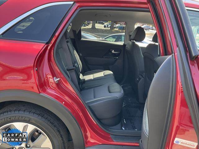 Photo of 2022 Runway Red Kia Niro EV