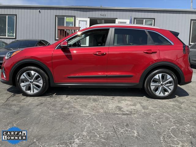 Photo of 2022 Runway Red Kia Niro EV