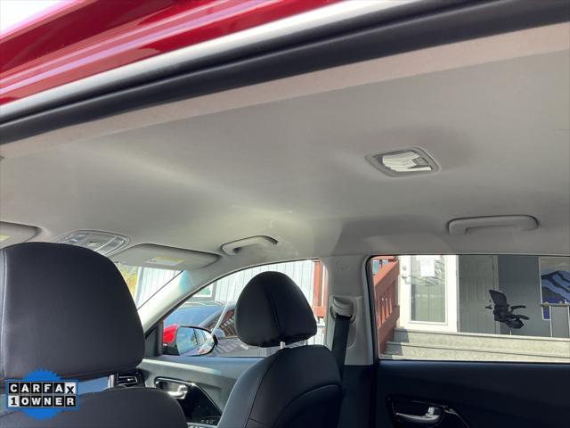 Photo of 2022 Runway Red Kia Niro EV