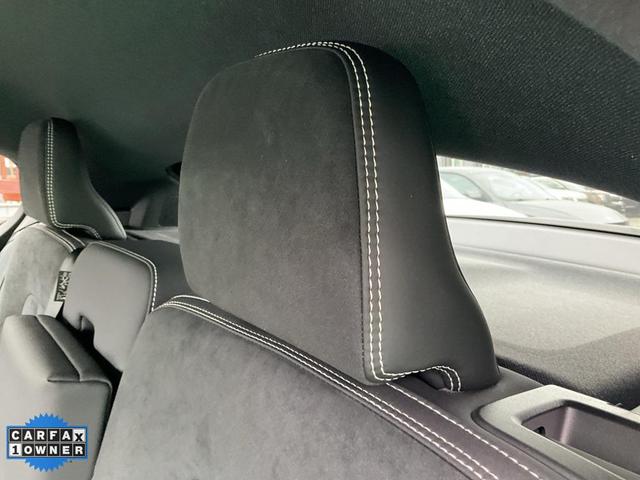Photo of 2023 Onyx Black Metallic Volvo C40 Recharge Pure Electric