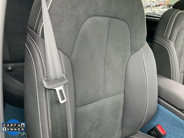 Photo of 2023 Onyx Black Metallic Volvo C40 Recharge Pure Electric