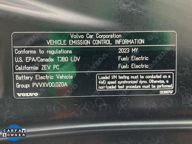 Photo of 2023 Onyx Black Metallic Volvo C40 Recharge Pure Electric