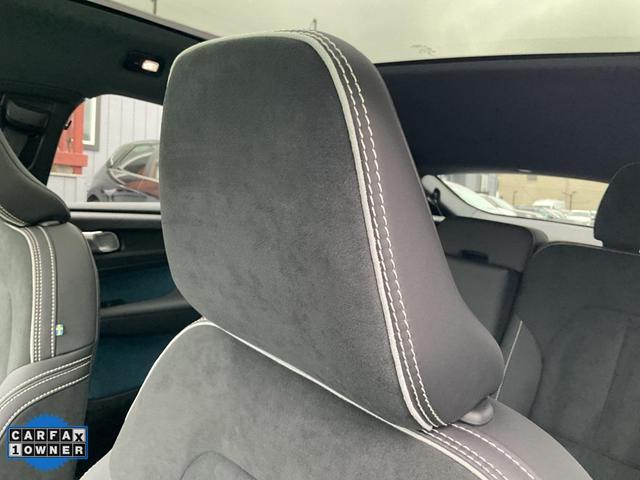 Photo of 2023 Onyx Black Metallic Volvo C40 Recharge Pure Electric