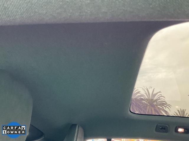 Photo of 2023 Onyx Black Metallic Volvo C40 Recharge Pure Electric