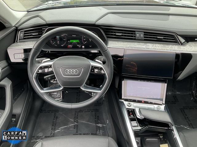 Photo of 2021 Navarra Blue Metallic Audi e-tron
