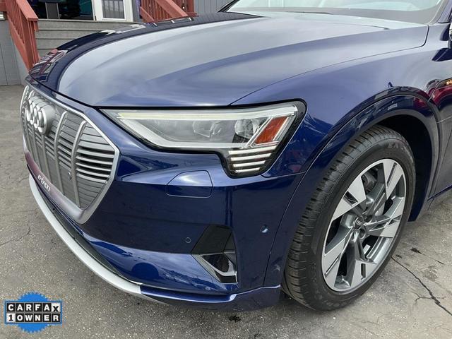 Photo of 2021 Navarra Blue Metallic Audi e-tron