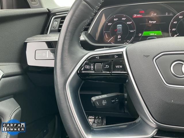 Photo of 2021 Navarra Blue Metallic Audi e-tron