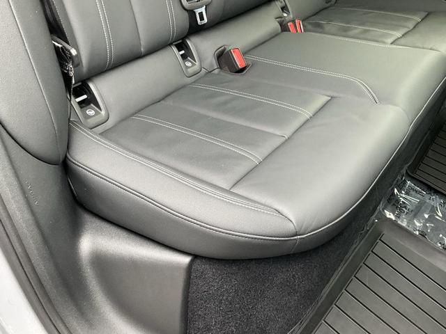Photo of 2023 Pebble Gray Audi Q4 e-tron