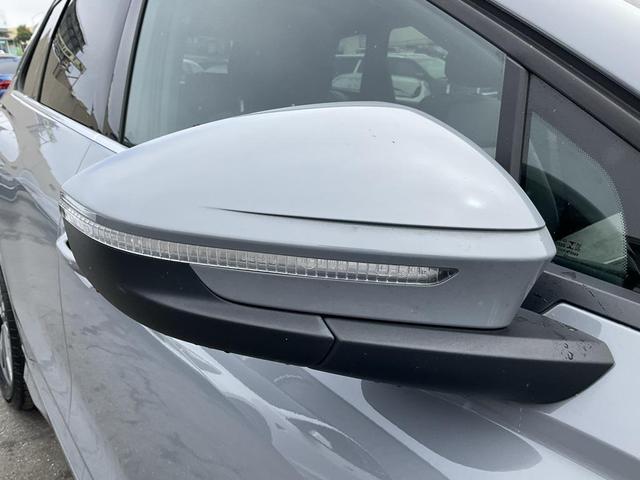 Photo of 2023 Pebble Gray Audi Q4 e-tron