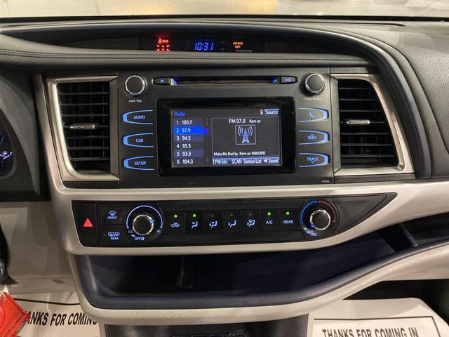 Photo of 2017 Predawn Gray Mica Toyota Highlander