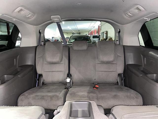 Photo of 2016 Modern Steel Metallic Honda Odyssey