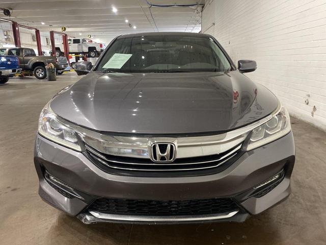 Photo of 2017 Gray Honda Accord