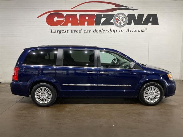 2013 Chrysler Town & Country