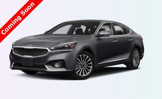 2017 Kia Cadenza