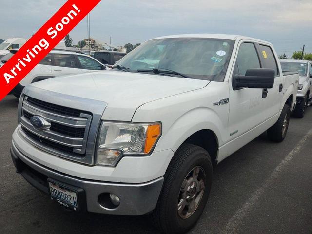 Photo of 2013 Oxford White Ford F-150