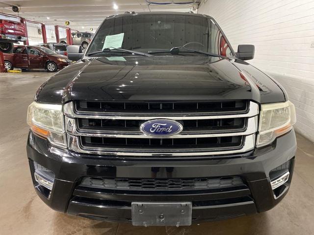 Photo of 2016 Shadow Black Ford Expedition