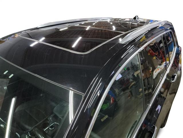 Photo of 2023 Black Cadillac XT6