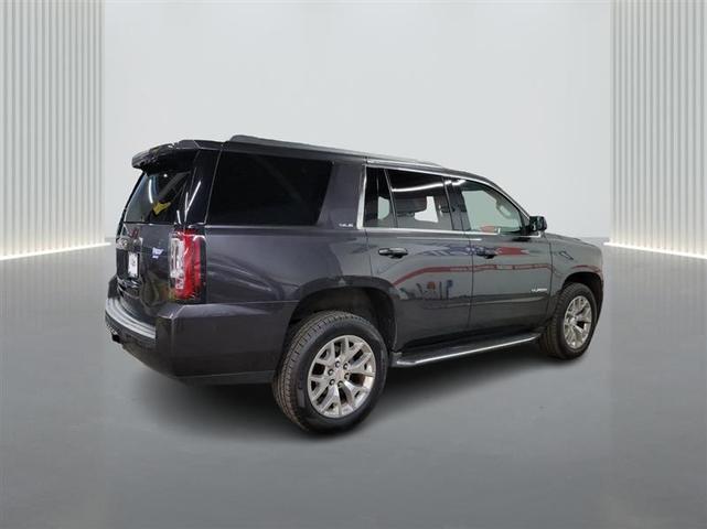 Photo of 2017 Gray GMC Yukon