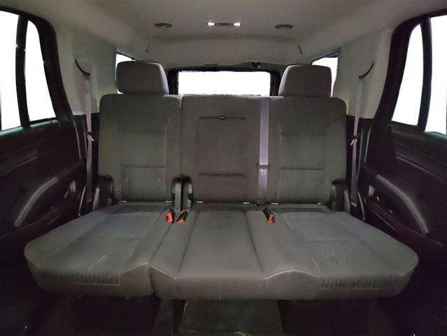 Photo of 2017 Gray GMC Yukon
