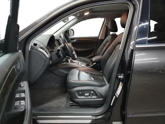 Photo of 2016 Lava Gray Pearl Effect Audi Q5