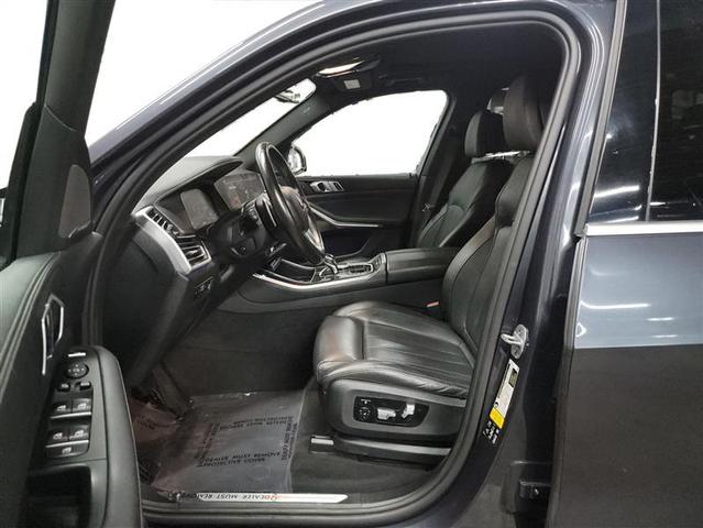 Photo of 2021 Gray BMW X5