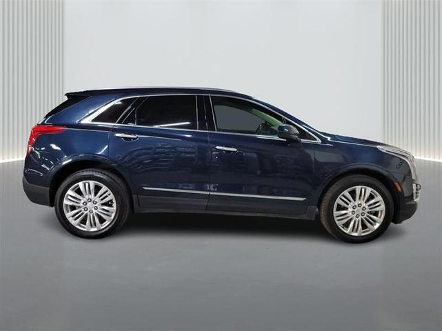 Photo of 2017 Blue Cadillac XT5
