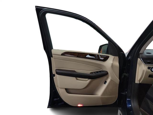 Photo of 2017 Blue Mercedes-Benz GLS 450