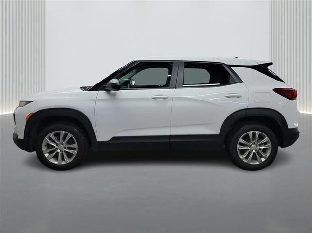 Photo of 2023 White Chevrolet Trailblazer