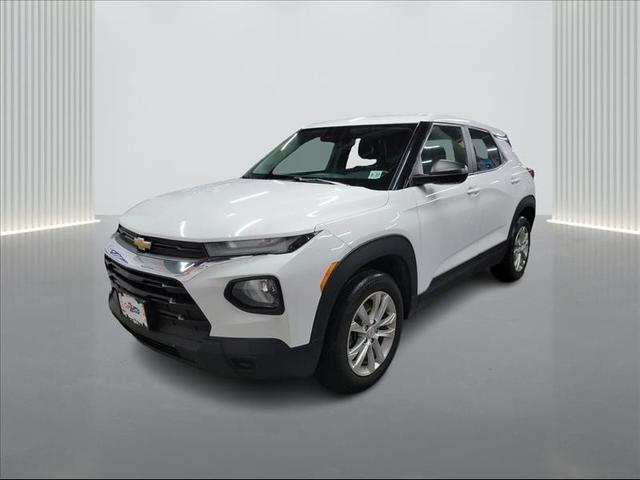 Photo of 2023 White Chevrolet Trailblazer