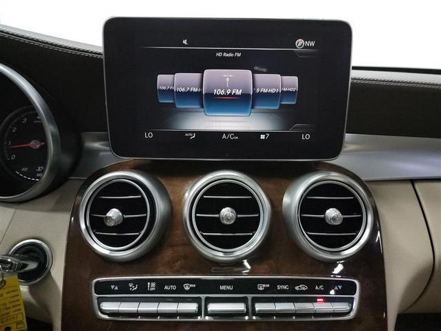Photo of 2016 White Mercedes-Benz C-Class